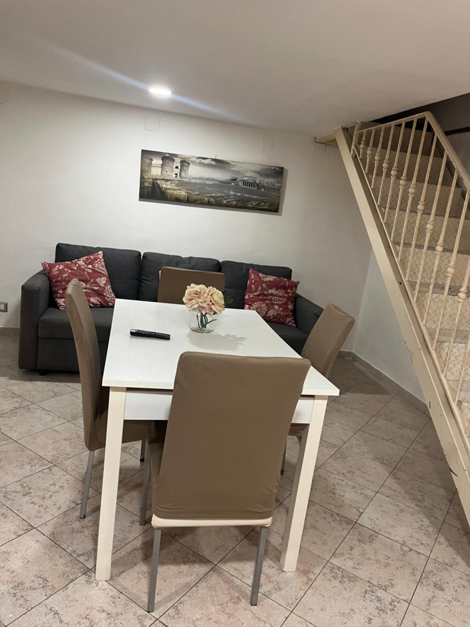 Love Home Неаполь Экстерьер фото